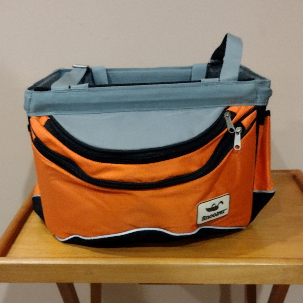 Snoozer pet carrier